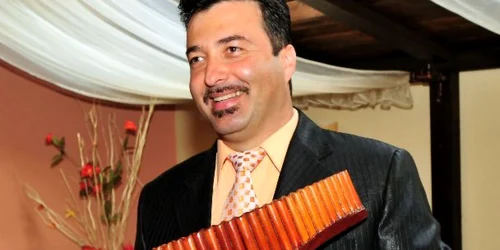 Romeo Văduva susține că prin muzică trăiește, prin nai respiră, iar sfârșitul îl va găsit tot cântând (foto: arhivă personală)