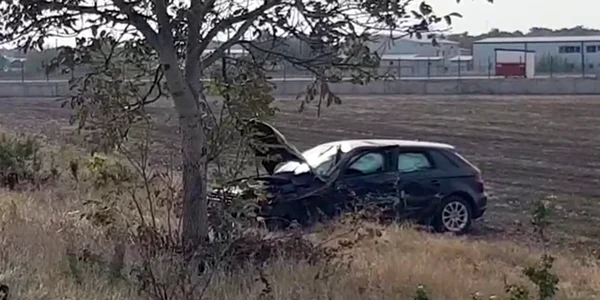 accident masina avariata buzau png