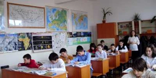 Căutăm profesorii cu care oraşul se mândreşte