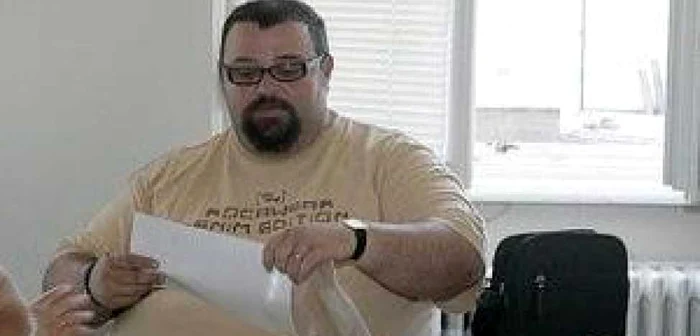 Primarii concurează pentru topul fântânilor arteziene anticriză - revista presei interne