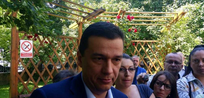 Sorin Grindeanu a declarat că după asigurarea dozelor de vaccin, statul ar putea obliga părinţii să îşi vaccineze copiii FOTO Daniel Dancea