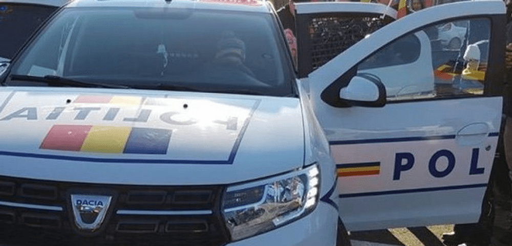 Bărbat găsit împuşcat în cap, în propria maşină, în Satu Mare. Ce suspectează anchetatorii 