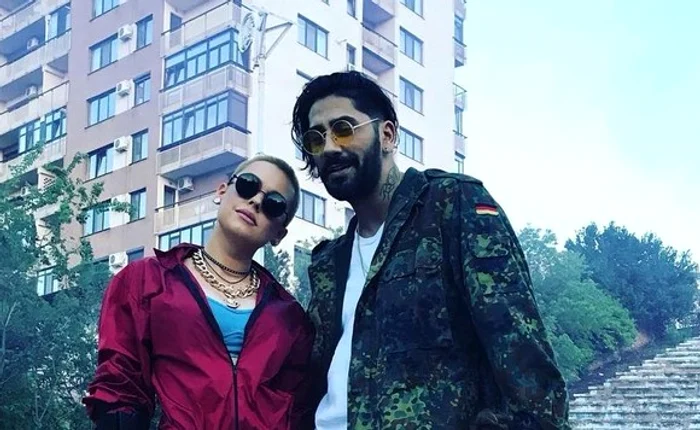 Misha se descurcă singură cu fetița