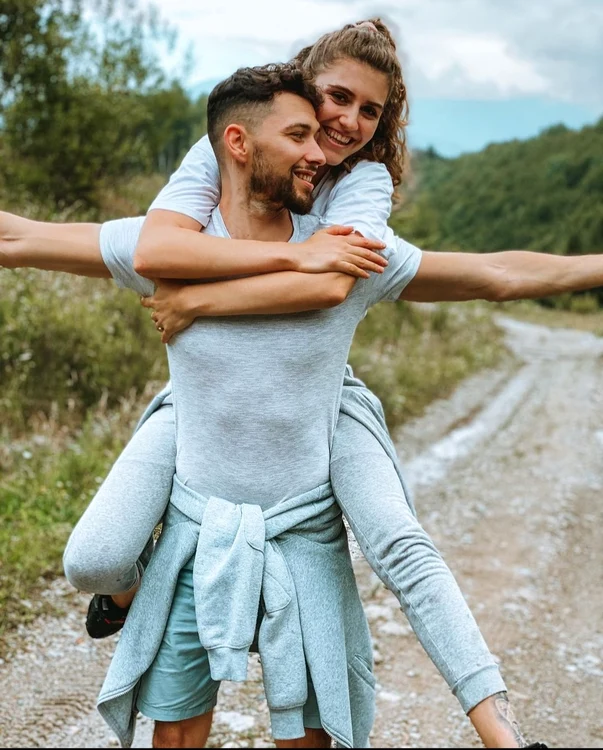 Ștefania va fi cu  gândul la iubitul ei în  Republica Dominicană