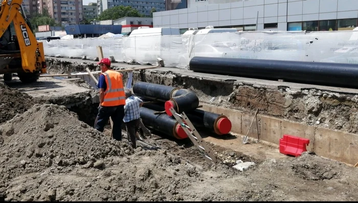 Groapa cu pricina, spun cei care stau în zonă, este în aceeaşi stare de la începutul lunii decembrie Foto ilutrativă Economica.net