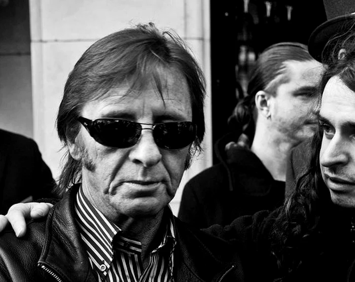 Phil Rudd, toboşarul trupei australiene AC/DC, va debuta ca artist independent la sfârşitul lunii august FOTO Facebook