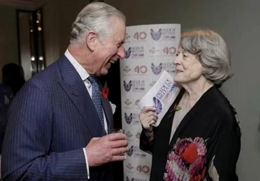 Relege Charles şi Maggier Smith, la Premiile "Pride of Britain", 2016. Foto: captură video