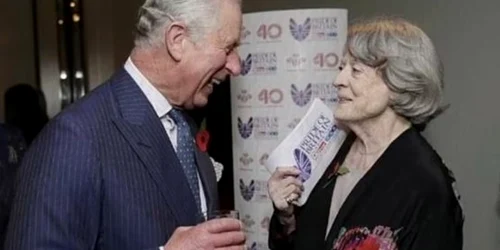 Regele Charles si Maggie Smith, 2016, Premiile Pride of Britain, captura video