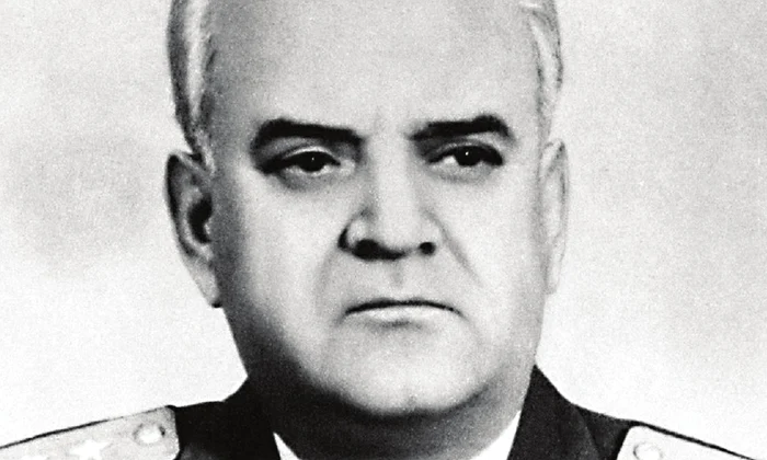 Vasile Milea, şef al Marelui Stat-Major al Armatei Române (1980-1985) şi ministru al Apărării Naţionale (1985-1989)