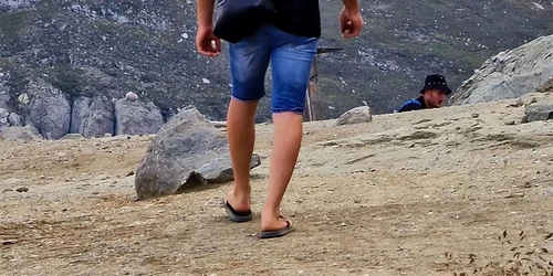 slapi si poseta pe munte jpg