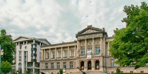 muzeul judetean arges