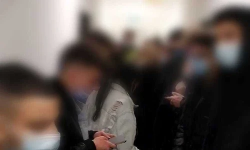 petrecere jpeg