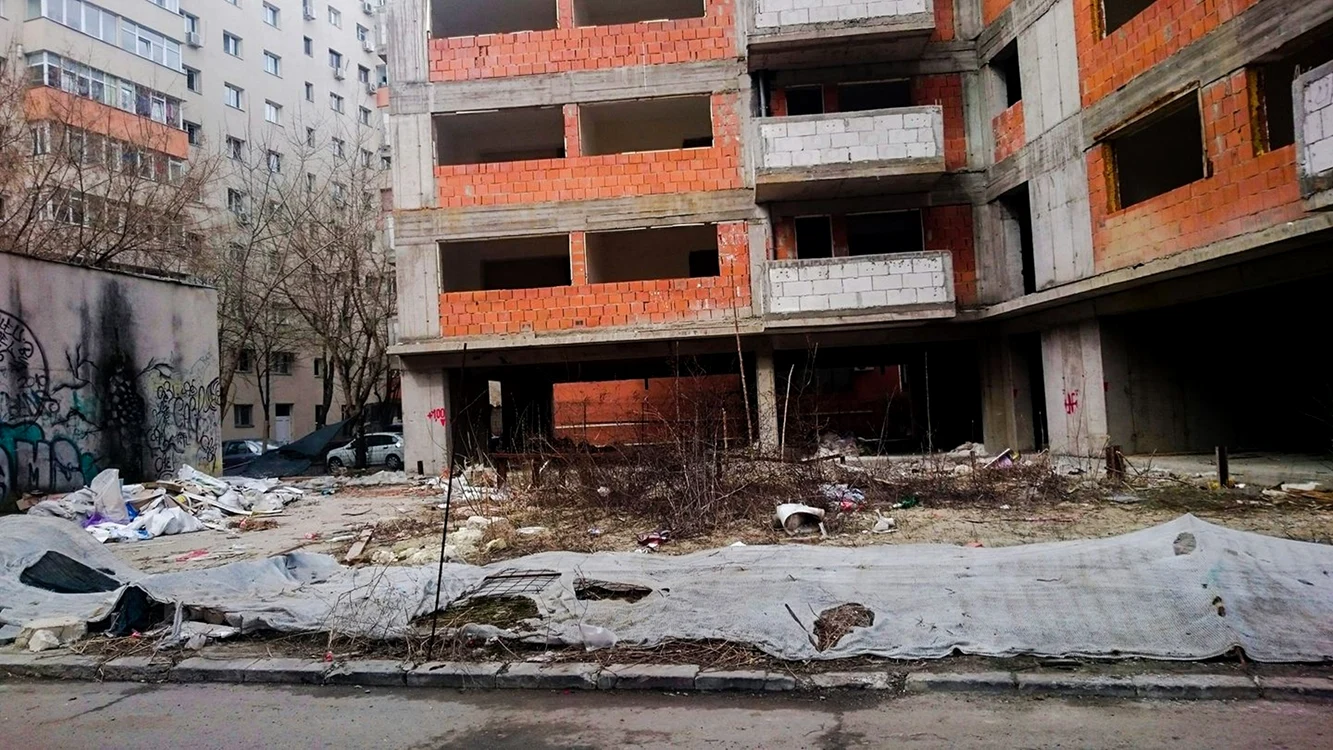 Blocuri care nu respectă distanța dintre clădiri în București Foto Facebook Luptă pentru strada ta