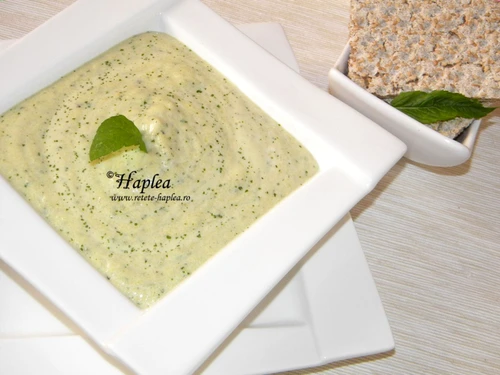 salsa de dovlecei cu menta poza 5 jpeg