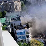 Incendiu de la magazin Sir extins la hotelul de la Lujerului FOTO Facebook / Infotrafic