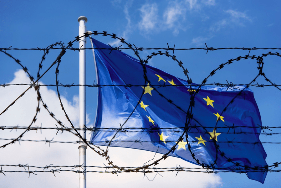 Danemarca îşi suspendă planul de a-i transfera din proprie iniţiativă pe solicitanţii de azil în afara Europei