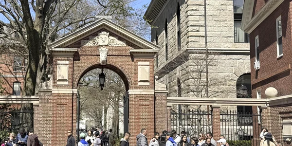 Universitatea Harvard se judecă cu adminstrația Trump FOTO Profimedia jpg