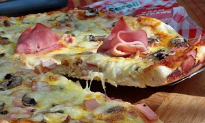 pizza cu sunca de praga jpeg