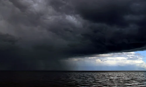 stormy skies 4497135 1280 jpg