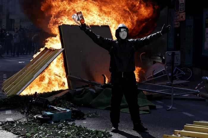 Manifestaţia violentă de ieri la Paris Foto EPA EFE