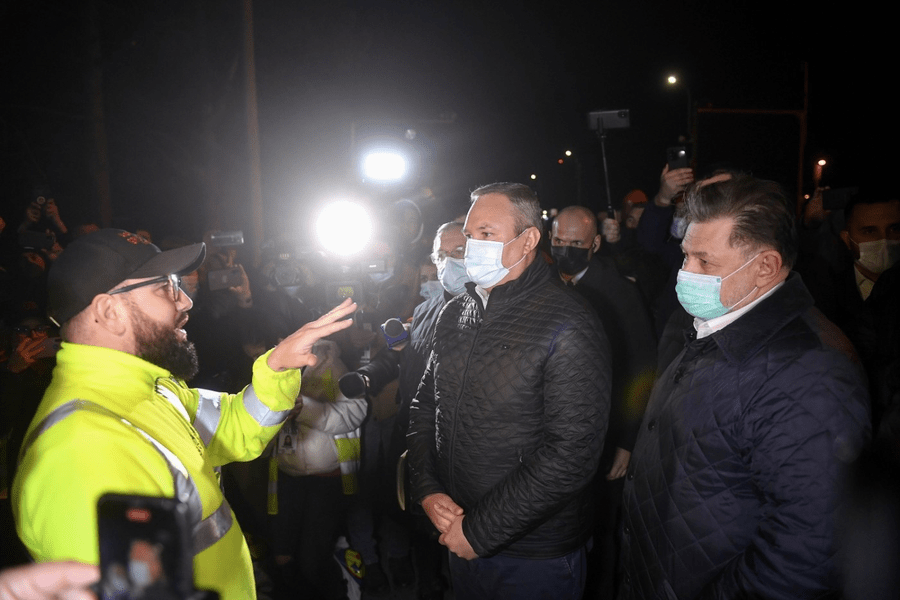 Ciucă: Vom pune la dispoziţie tot ce este necesar, în caz că numărul refugiaţilor ucraineni va creşte