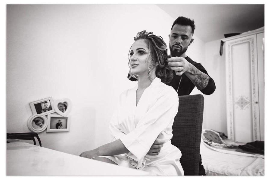 Ce coafuri se poartă în 2023. Câteva secrete dezvăluite de hairstylistul unor cunoscute vedete FOTO 