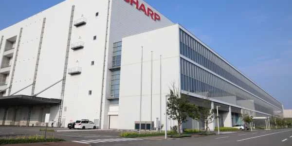 Sediul Sharp din Sakai Osaka Japonia FOTO Profimedia