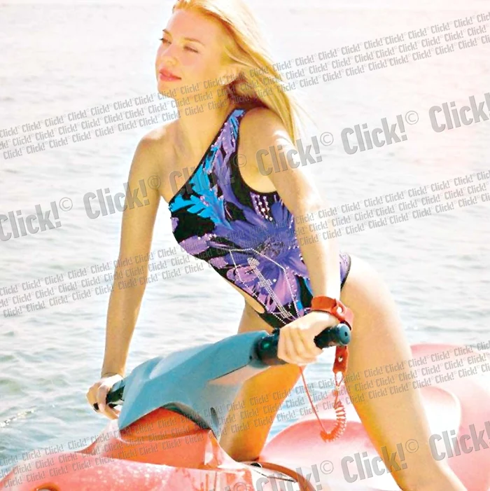 Crina i-a impresionat pe turiştii de pe Litoral cu formele ei perfecte