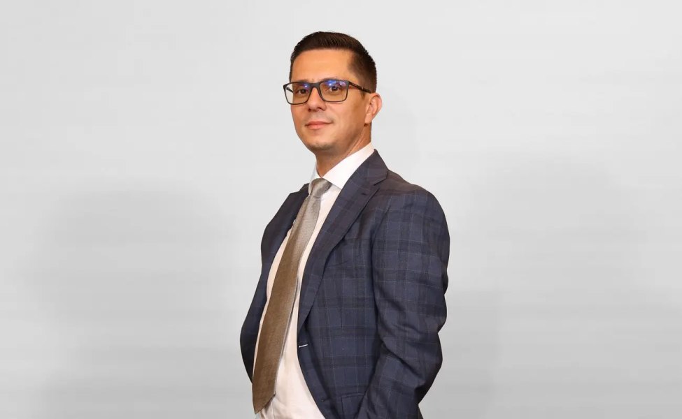 Cine este „nepotul” lui Nicolae Ciucă, fost ofițer activ care a obținut contracte de jumătate de miliard de euro cu statul