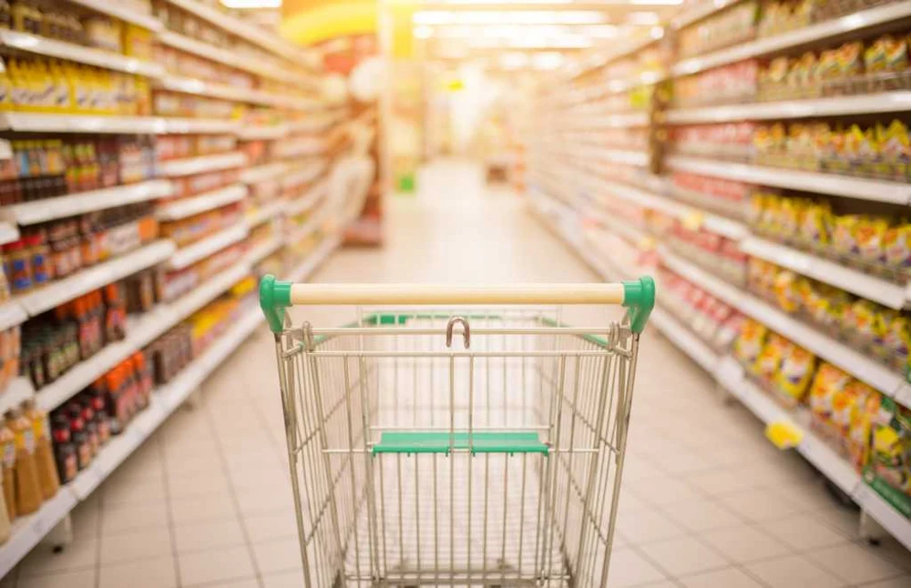 Cât costă un coș de cumpărături în țările din Europa. Unde se situează România în clasamentul prețurilor de consum