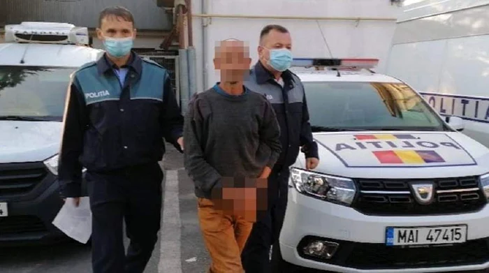 
    Bărbatul a fost arestat preventivFoto: observatornews.ro  