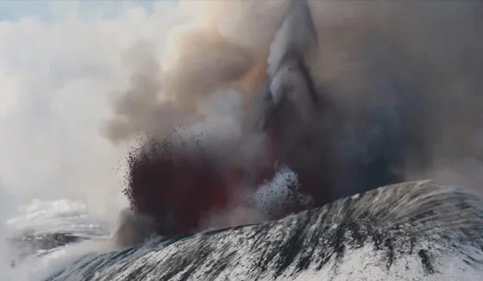 Erupție spectaculoasă a vulcanului Etna Foto: X