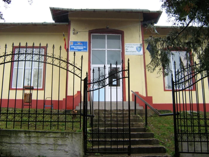 Şcoala din comuna Valea Argovei va fi modernizată FOTO expressdecalarasi.ro