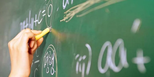 spuse lui tovarasa profesor