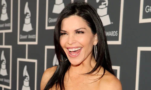 Lauren Sanchez are 49 de ani şi e o ffostă prezentatoare de televiziune jpeg