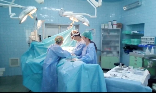 operatie spital medici jpeg