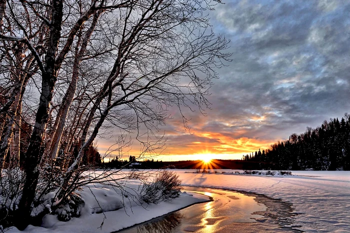 Inuvik, orașul în care ziua durează doar 91 de minute în decembrie / FOTO: Pixabay