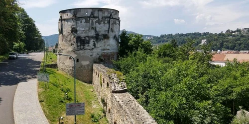 Bastionul Postăvarilor din Braşov va fi restaurat cu fonduri europene (© ADR Centru)