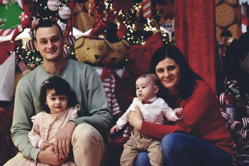 Lenuș Stan, Ioana Marin și copiii lor/ Foto: Facebook