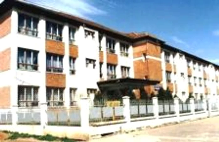 Colegiul Naţional “Constantin Cantacuzino”