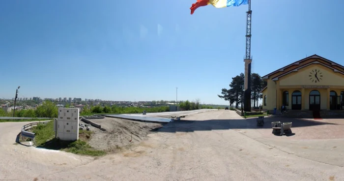 Noua parcare amenajată pe Dealul Grădişte are o lungime apreciabilă şi este aproape gata...