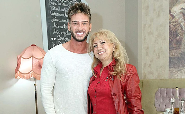 Luminița, mama lui Dorian Popa, a fost solistă a Teatrului Liric din Constanța