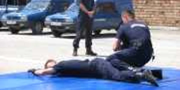 Jandarmii au fost chemaţi să aplaneze conflictul