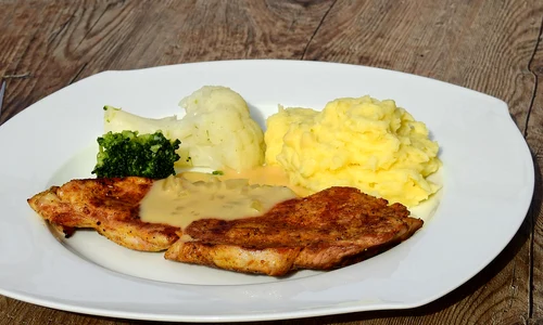 meal 2116425 1280 jpg