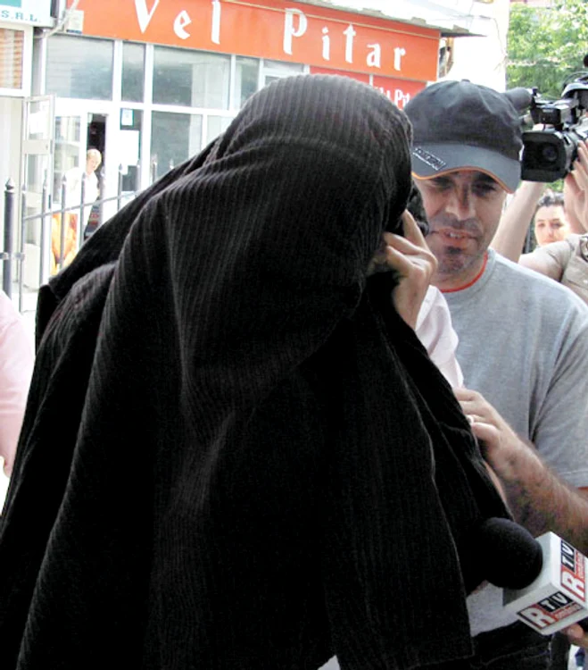 
    Daniel Vâlceanu a fost acuzat de coruperea sexuală a două fetiţe  