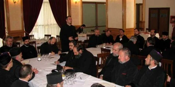Imagine de la întâlnirea preoţilor din cadru Arhiepiscopiei "Dunării de Jos"