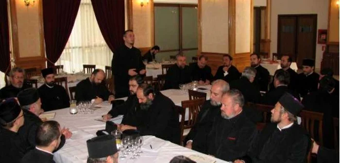 Imagine de la întâlnirea preoţilor din cadru Arhiepiscopiei "Dunării de Jos"