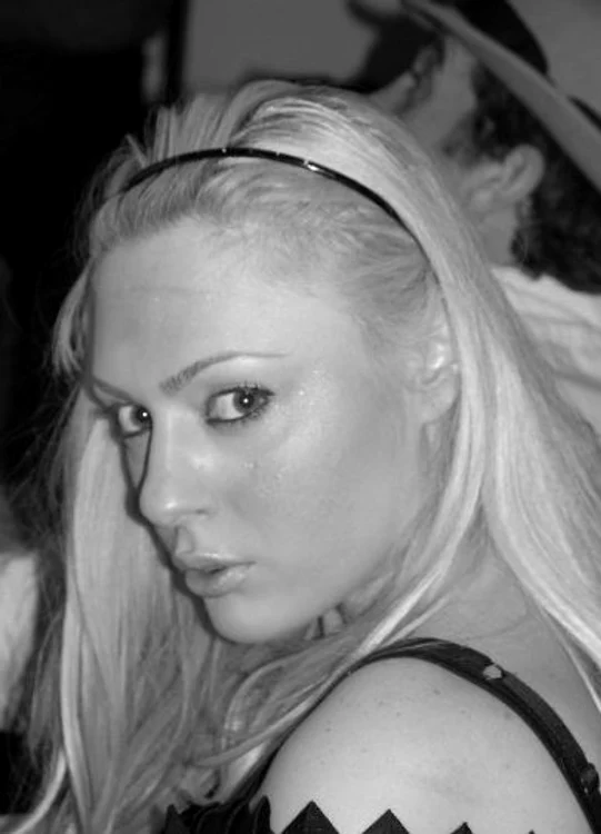 
    Giulia Nahmany, împreună cu mama eiFoto: Facebook  