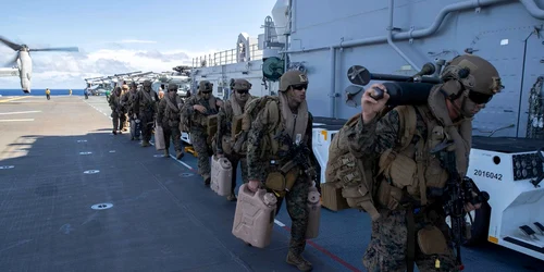 puscasi marini americani/FOTO:X