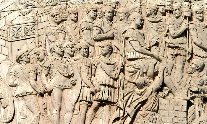 Scenă de pe Columna lui Traian (© Flickr / Mary Harrsch)
